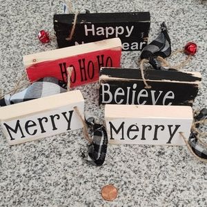 Jute&Jingle 4" Wooden Christmas Signs